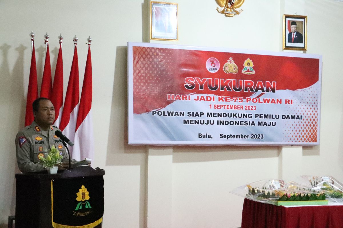 Polwan Polres SBT Maluku wujudkan Pemilu damai menuju Indonesia maju