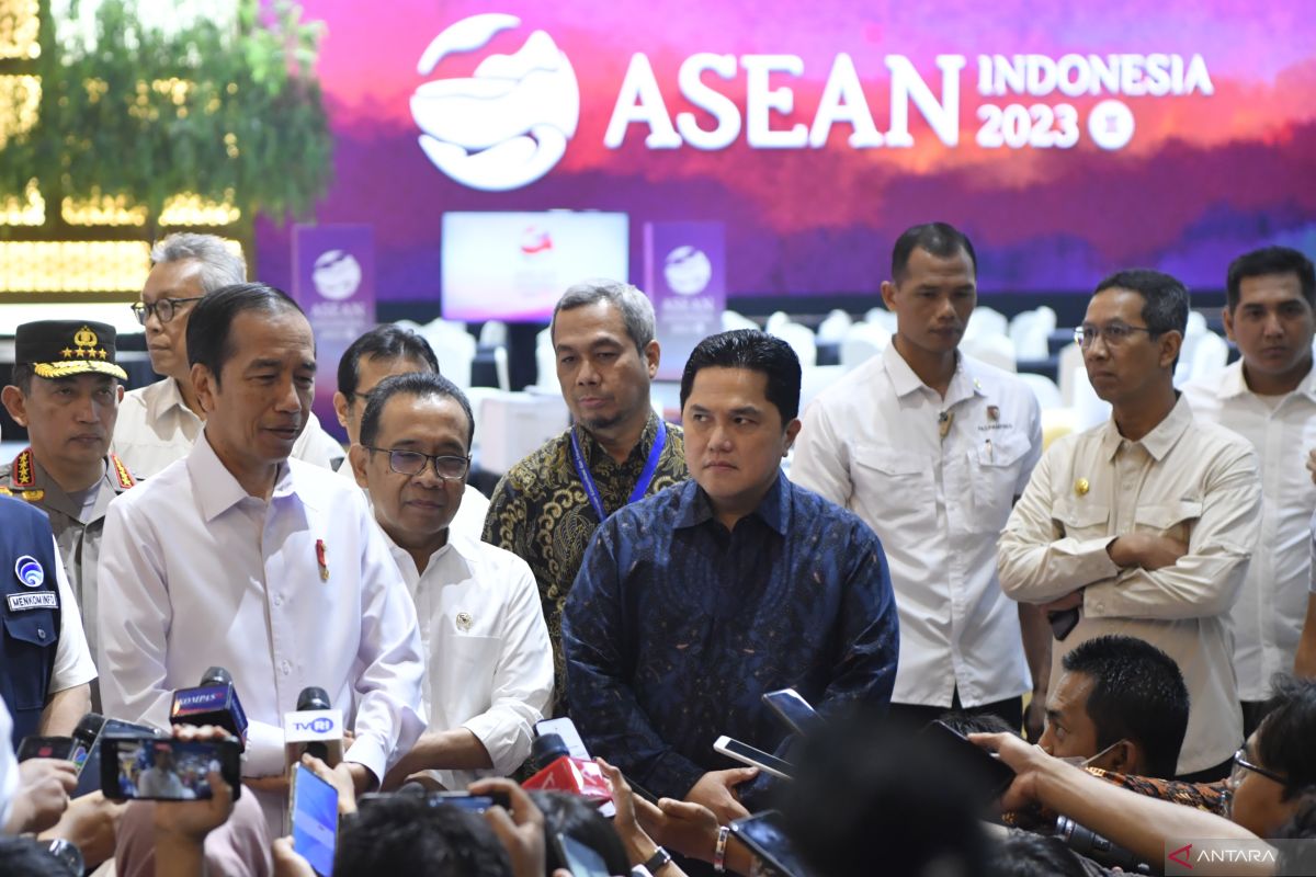 President Jokowi reviews 43rd ASEAN Summit venue in Jakarta