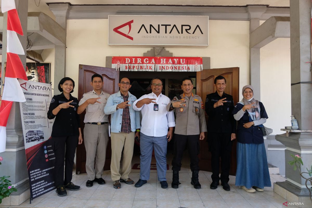 Kabid Humas Polda Bali kunjungi LKBN ANTARA Biro Bali