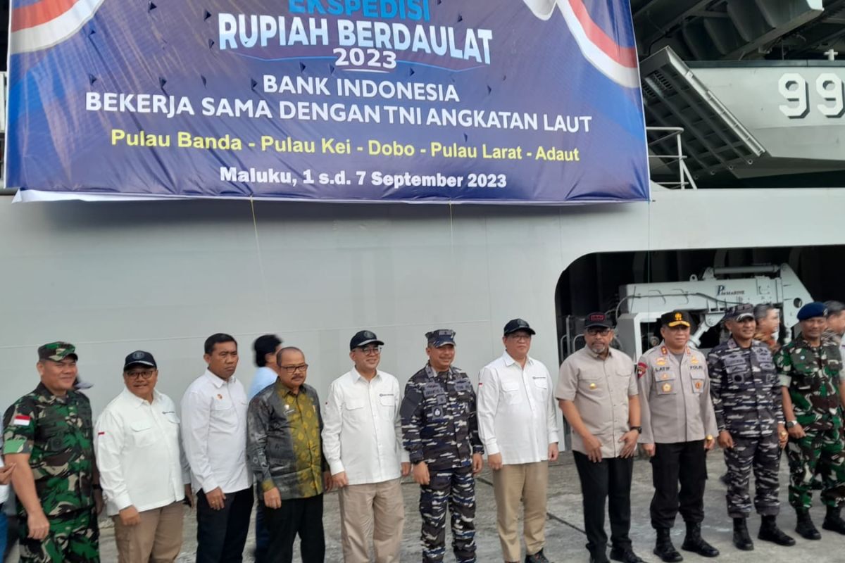 Lakukan Ekspedisi Rupiah Berdaulat, BI Maluku bawa Rp17 miliar layani penukaran rupiah di pulau terluar