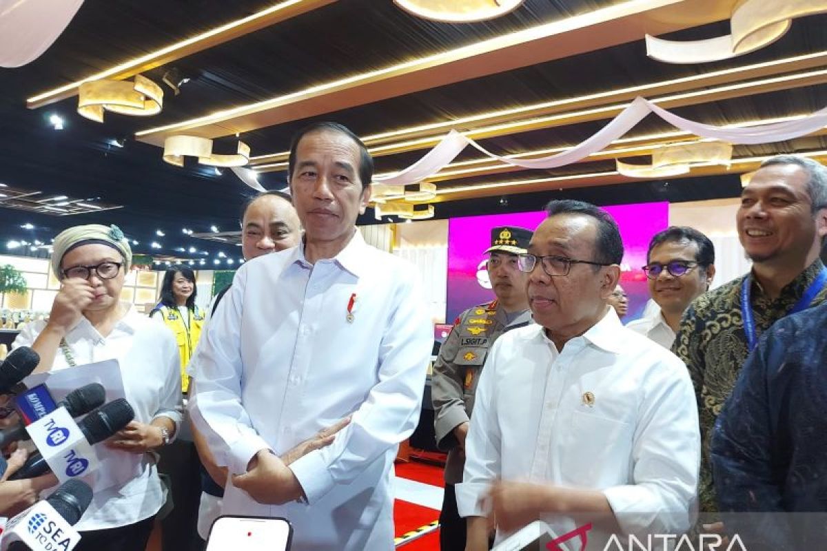 Presiden Joko Widodo tak bahas duet Anies-Cak Imin saat bertemu Surya Paloh