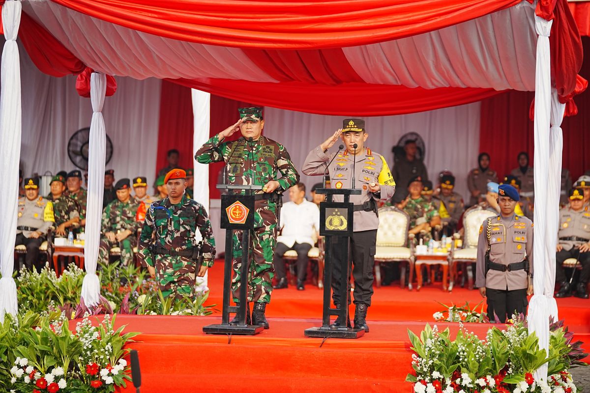 Kapolri Tegaskan TNI-Polri Siap Amankan KTT ASEAN - ANTARA News Megapolitan