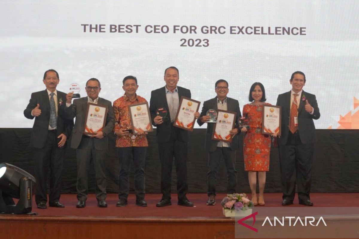 Perhutani terima empat penghargaan GRC & Performance Excellence Award 2023