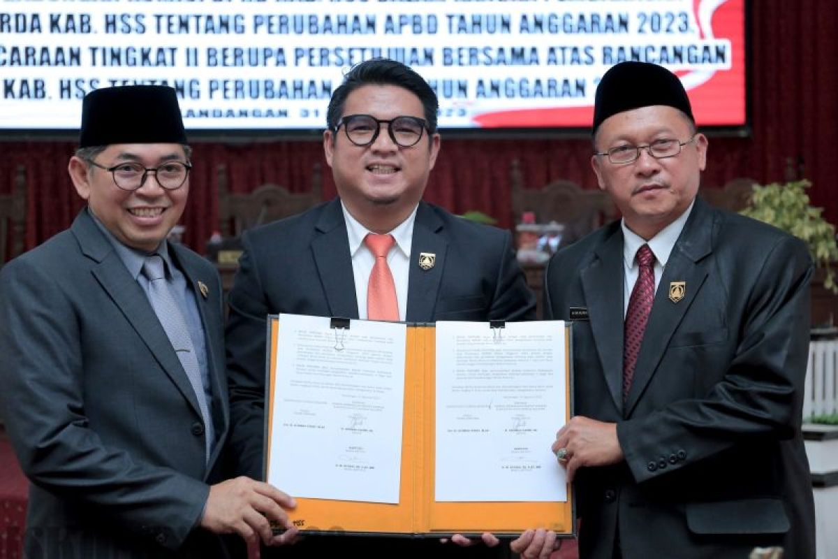 DPRD HSS tetapkan APBD Perubahan 2023 menjadi Rp1,7 triliun