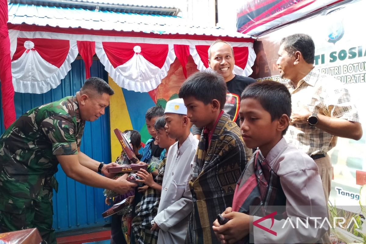Polres-RSUD Penajam khitan puluhan anak  di Kampung Jatanras