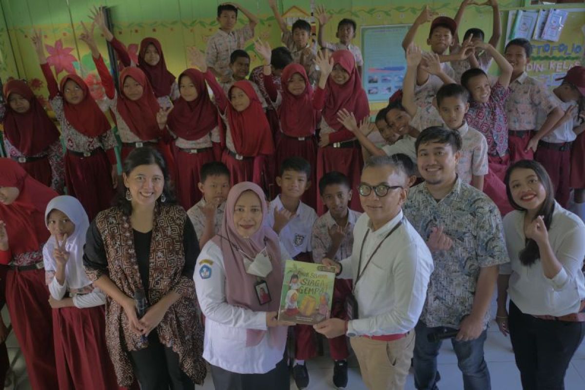 Buku edukasi bahaya gempa bumi di Pulau Selayar disusun 3 PTNBH