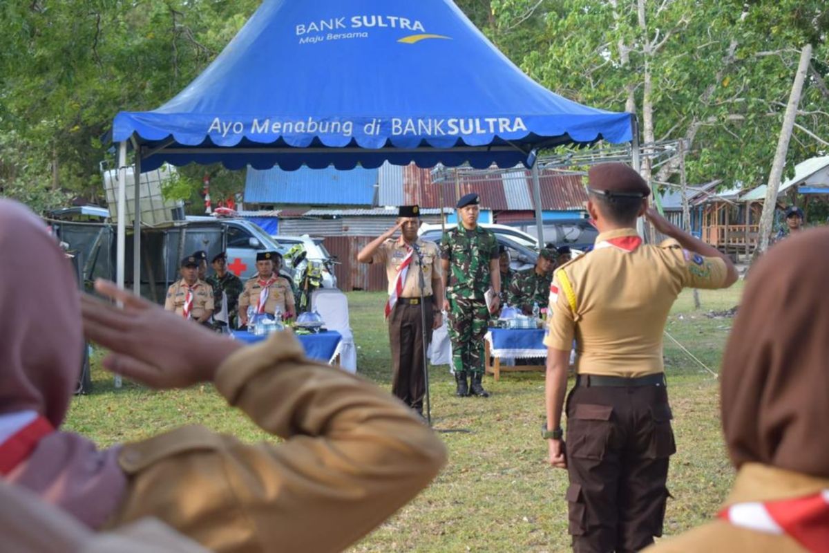 Danlanal Kendari Kolonel Laut (P) Abdul Kadir buka Pramuka Saka Bahari