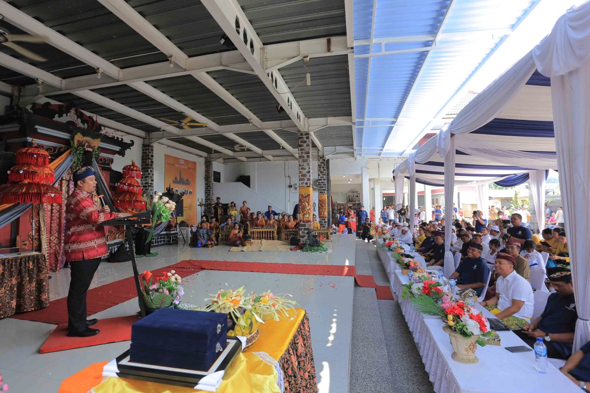 Pengurus Pura Kerta Jaya bangun kerukunan umat, Wali Kota beri apresiasi