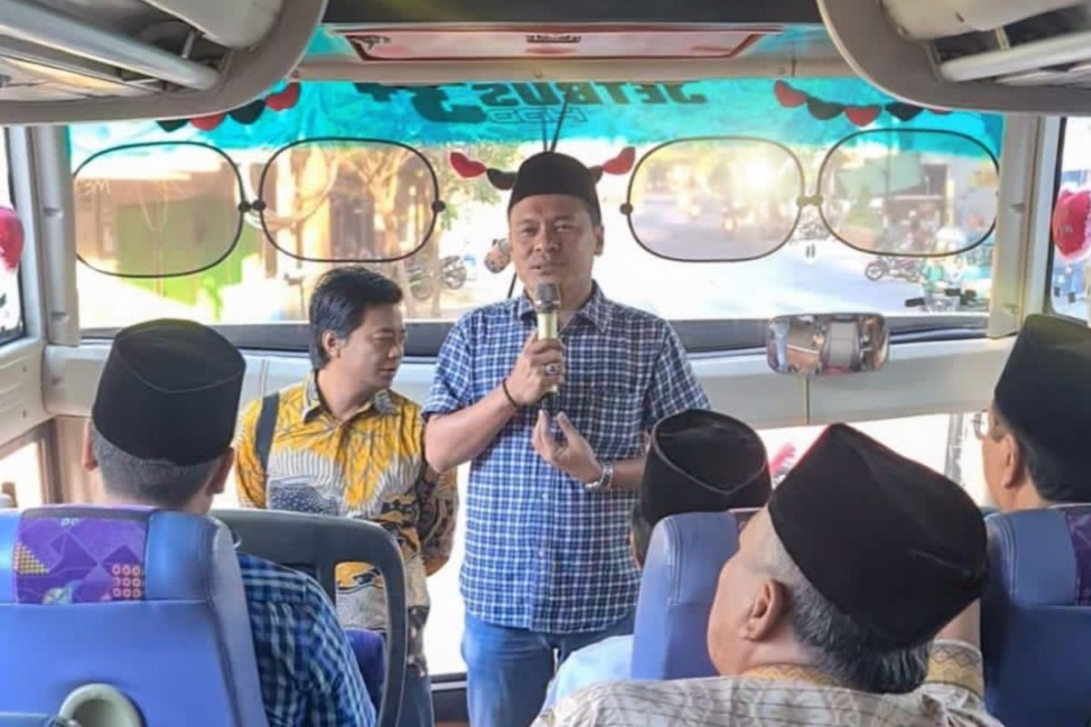 Ketua Golkar Surabaya titip doa untuk Prabowo kepada jamaah pengajian