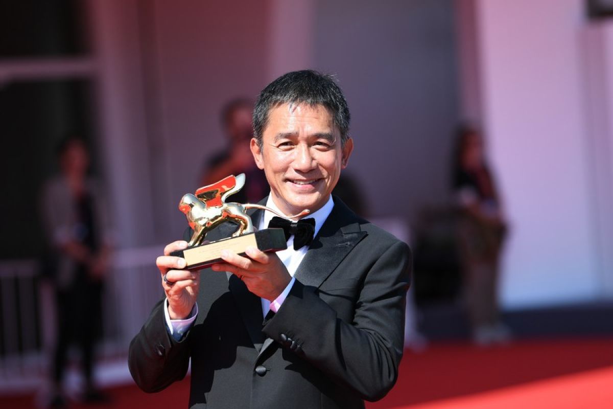Deretan bintang China di Festival Film Internasional Venesia ke-80
