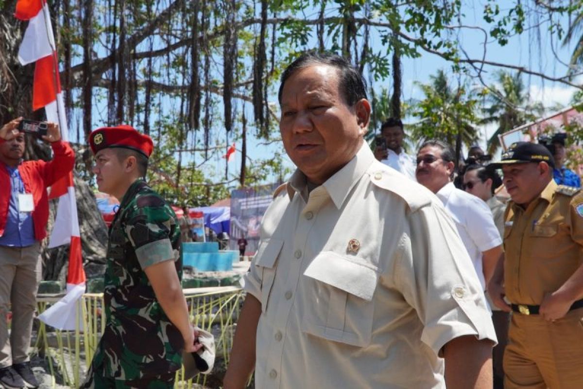 Menhan Prabowo Subianto resmikan air bersih 11 titik di Maluku Barat Daya