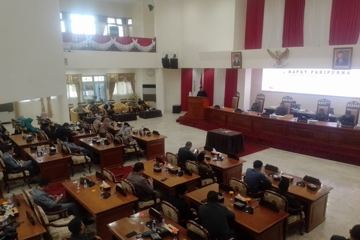 DPRD Paser sahkan Raperda pajak dan retribusi daerah