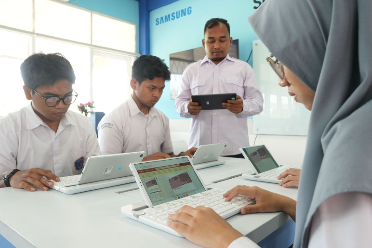 Samsung bekali siswa SMA dengan pengetahuan teknologi melalui SIC