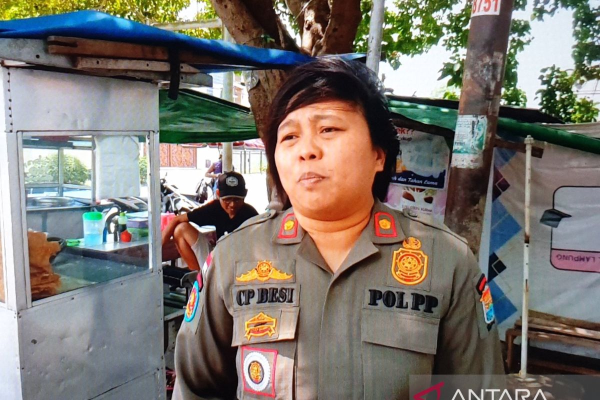 Satpol PP Palembang larang pemasang  peraga kampanye di fasilitas umum