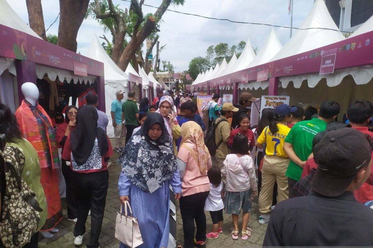 Festival Sisibataslabuhan BI Pematang Siantar dihadiri 15.000 pengunjung
