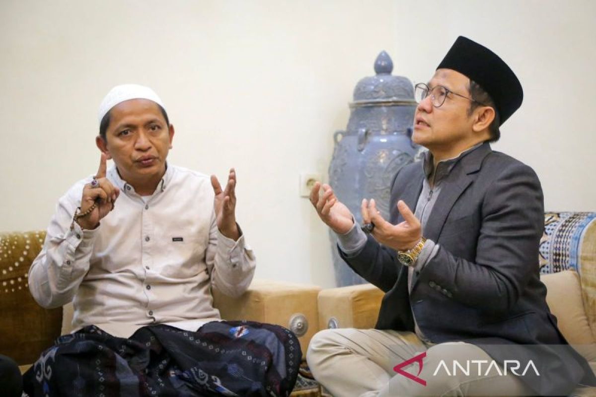 Ke Banjarbaru, Cak Imin sowan Guru Adam Noor