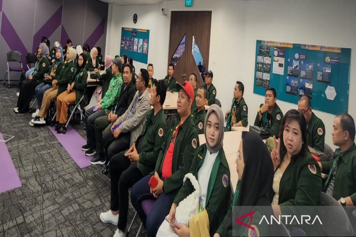 Mahasiswa Pascasarjana STIE 66 Kendari studi pustaka ke tiga negara di ASEAN
