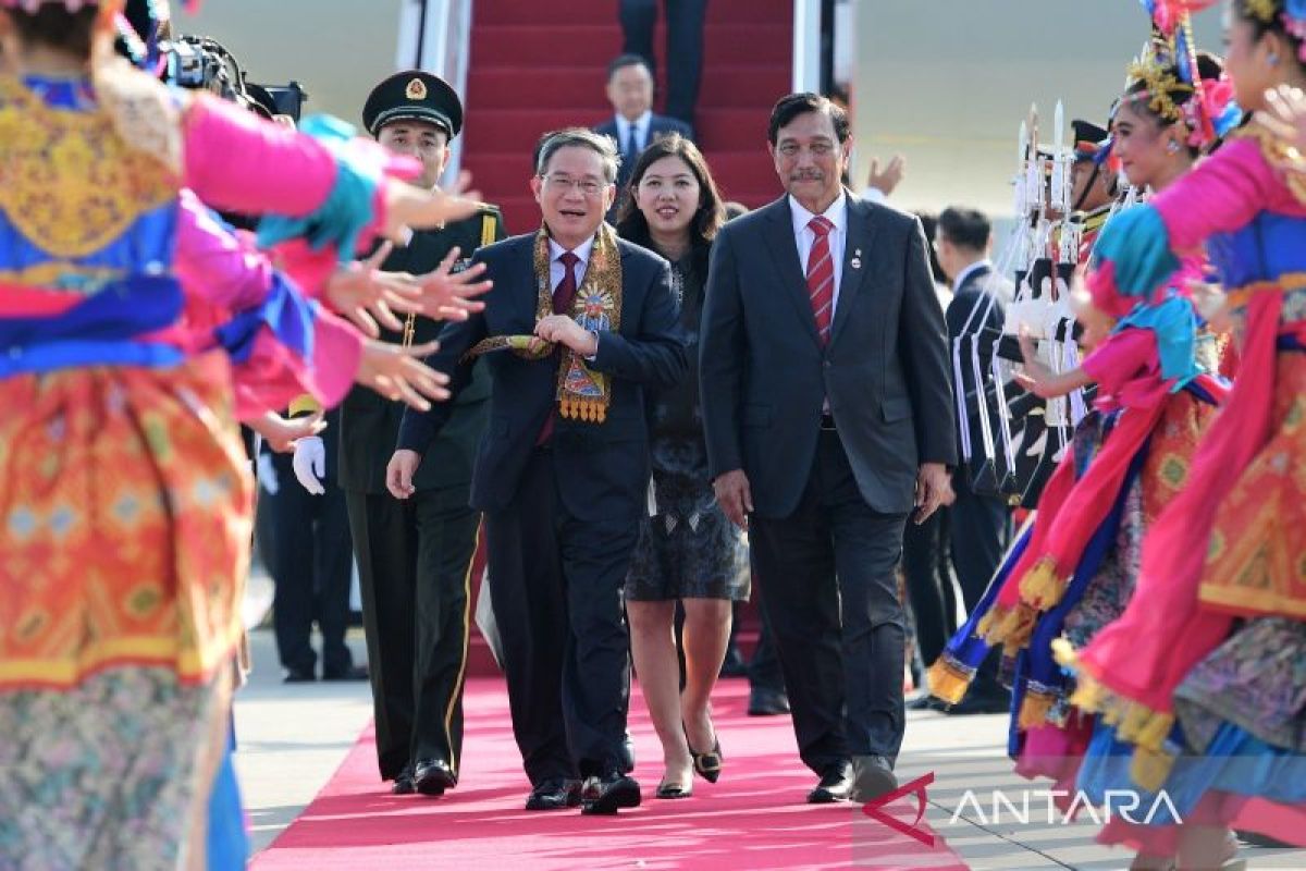 PM Li Qiang tiba di Indonesia hadiri KTT ke-43 ASEAN