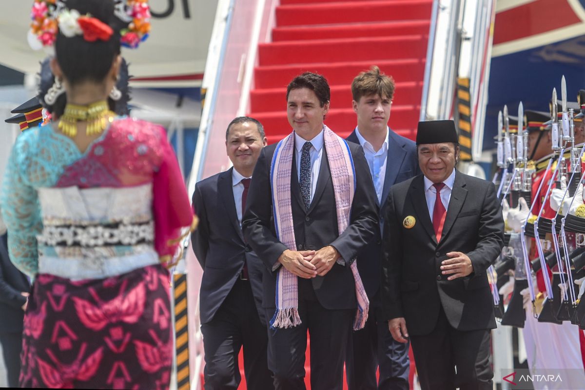 PM Kanada tiba di Indonesia, disambut Pj Gubernur Banten