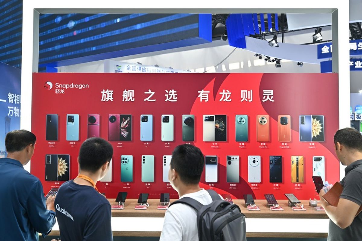 China targetkan untuk tingkatkan pasokan perangkat elektronik mewah