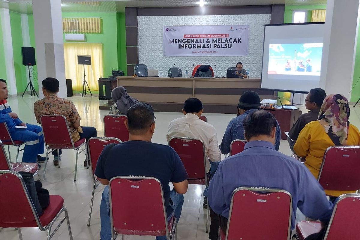 AJI Pekanbaru gelar pelatihan Mengenali dan Melacak Hoaks di wilayah operasional PHR