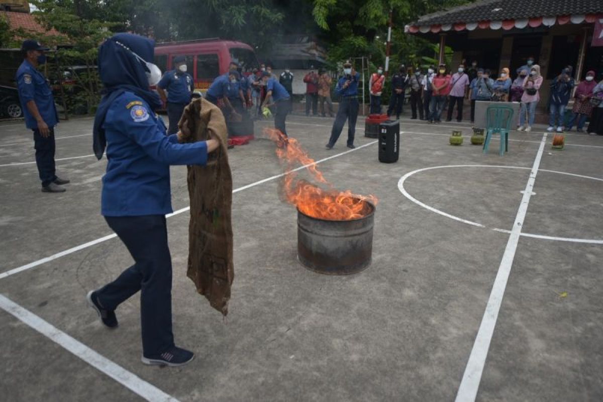 DPKP Surabaya tingkatkan sosialisasi kebakaran