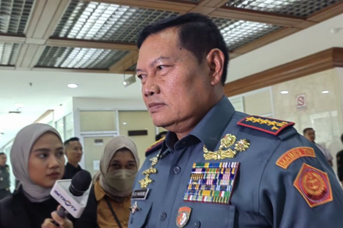 Panglima TNI Yudo Margono tegaskan pembebasan pilot Susi Air secara persuasif