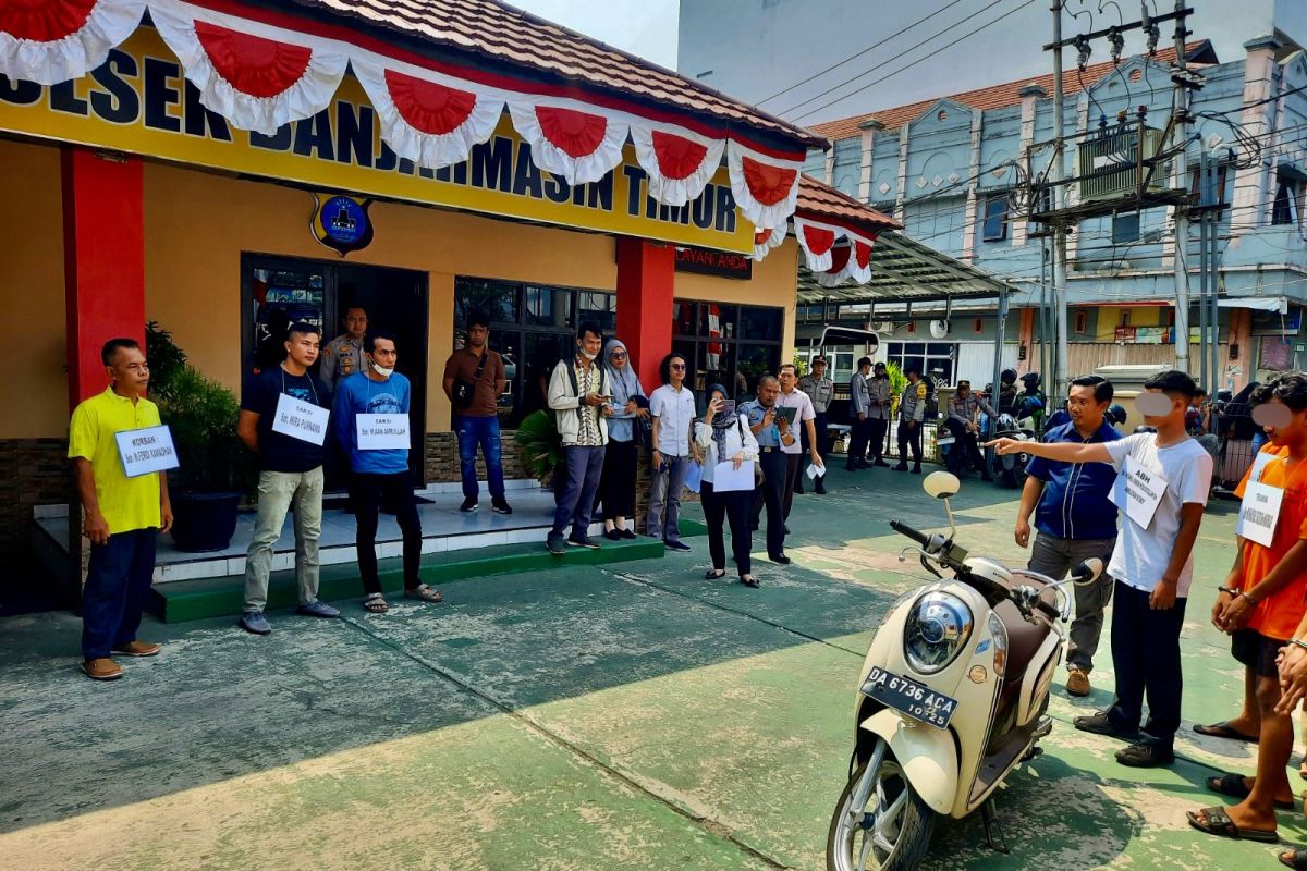 Polisi gelar rekonstruksi kasus pembunuhan di Jalan Veteran Banjarmasin