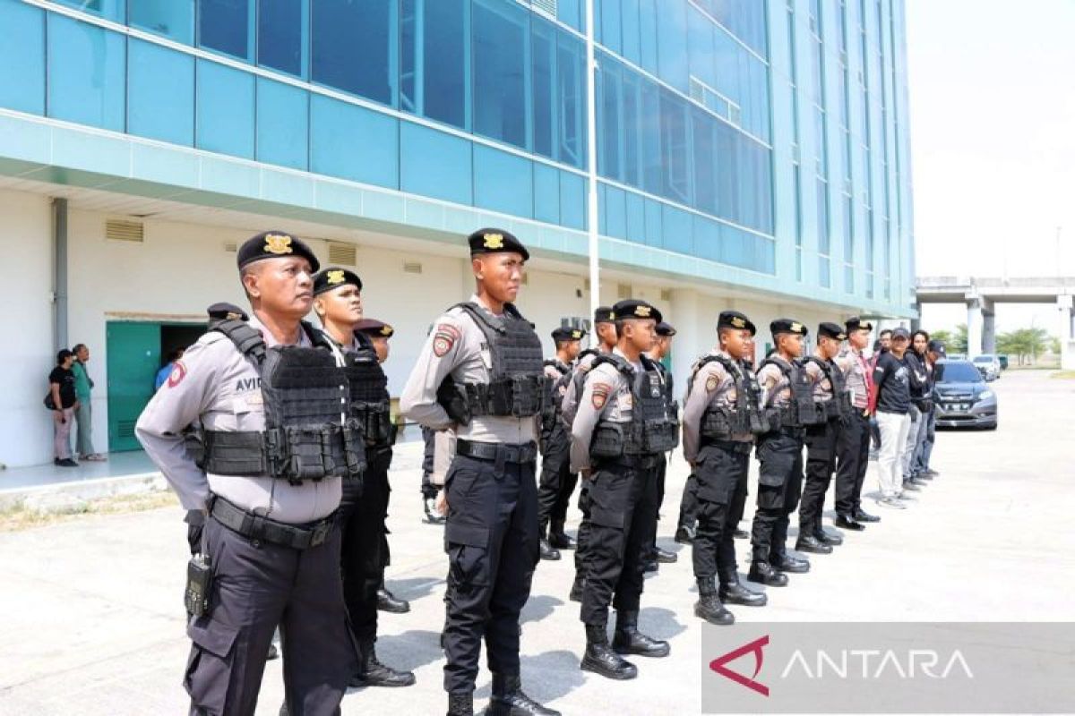 Polres Majalengka lakukan pengamanan ketat di Bandara Kertajati