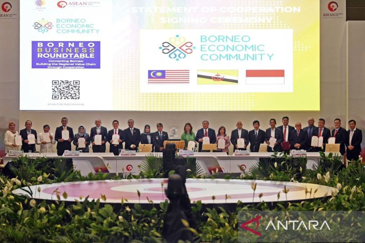 Three ASEAN countries agree to form Borneo Economic Community