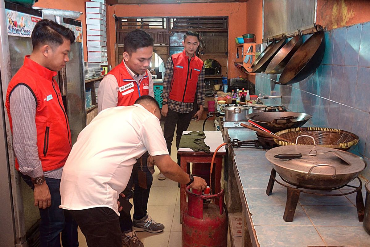 Pertamina sidak LPG 3 kg di rumah makan dan hotel