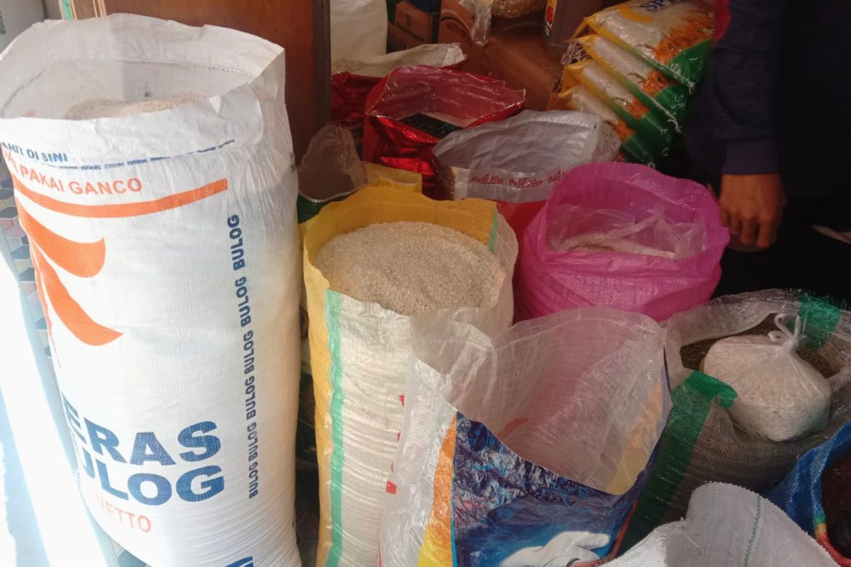 Harga beras di pasar tradisional kota Ambon bergerak naik