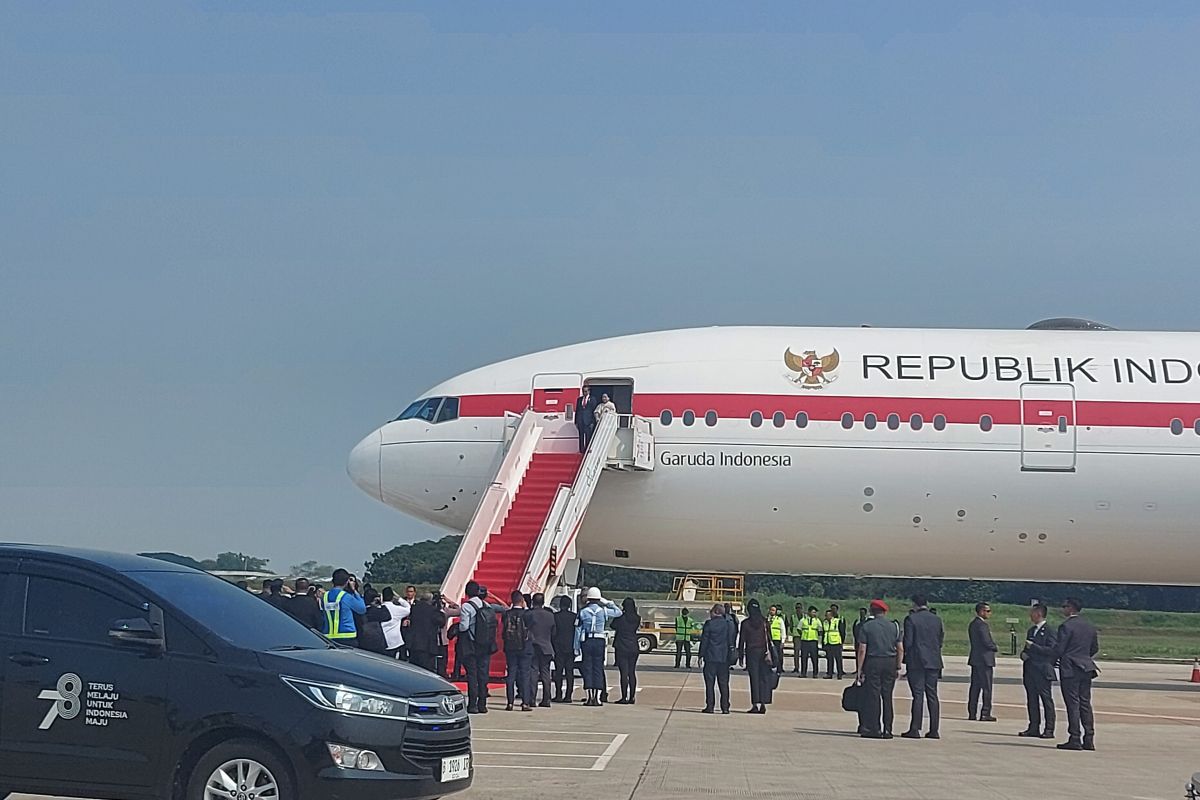 Jokowi dan Iriana bertolak ke India hadiri KTT G20