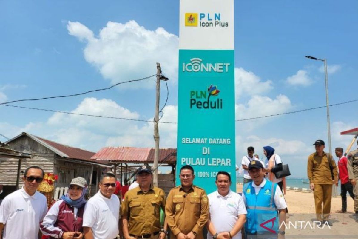 PLN Babel hadirkan internet lengkapi layanan warga Pulau Lepar