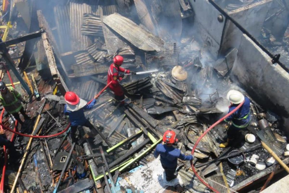 Enam unit rumah di Makassar Sulsel hangus terbakar