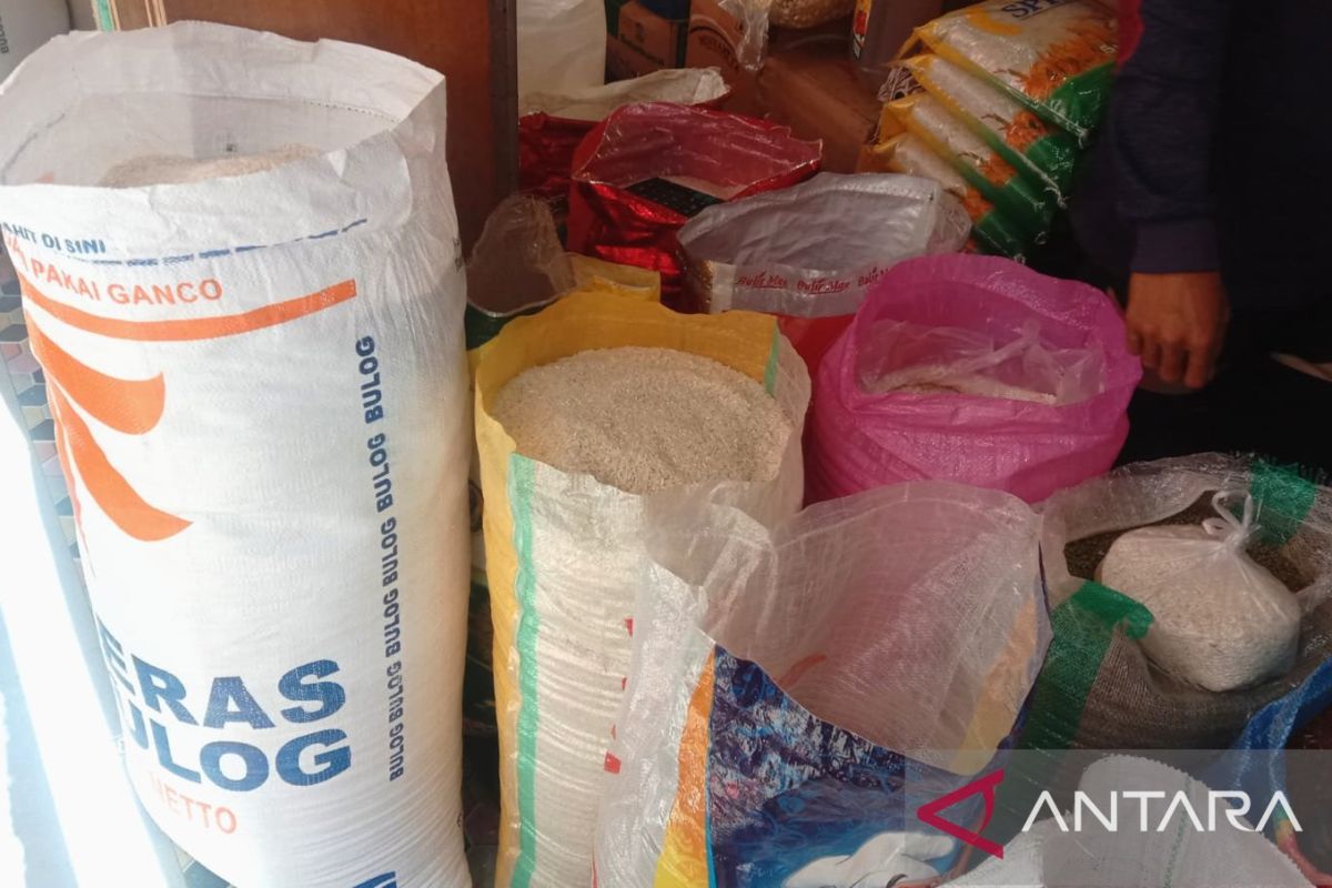Harga beras di Pasar Tradisional Kota Ambon naik