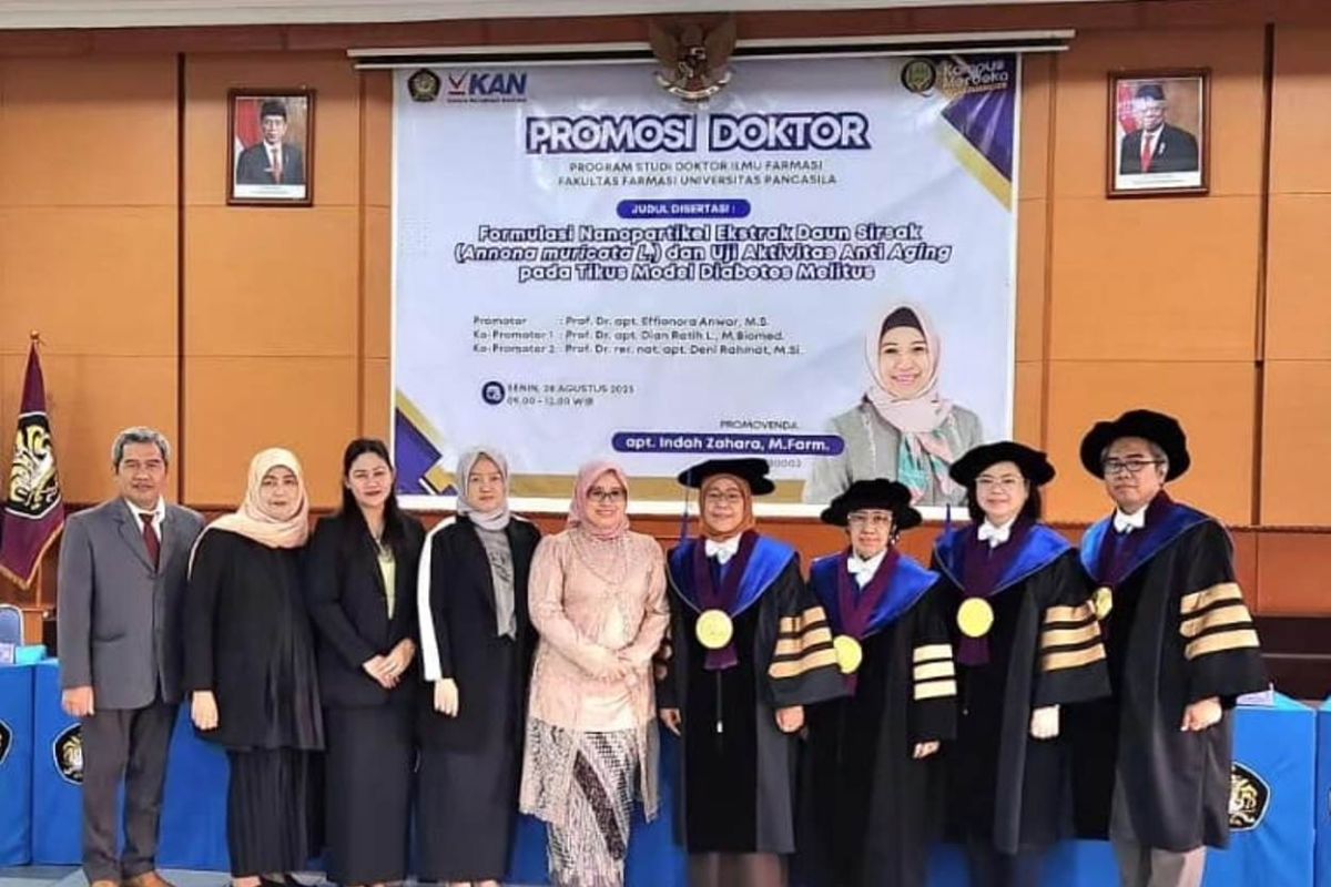 Indah Zahra raih gelar doktor farmasi UP ke-12