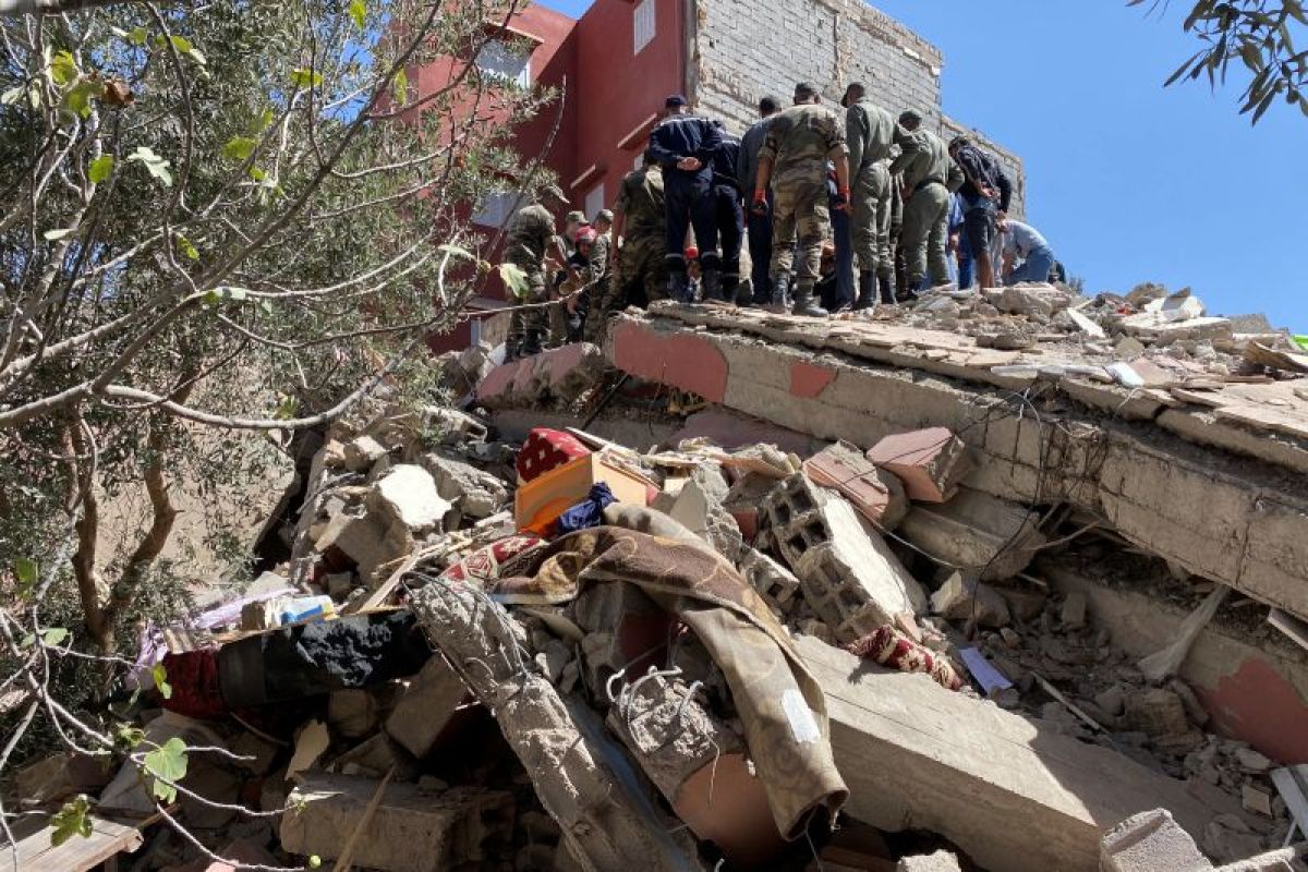Lebih dari 800 orang tewas dalam gempa Maroko