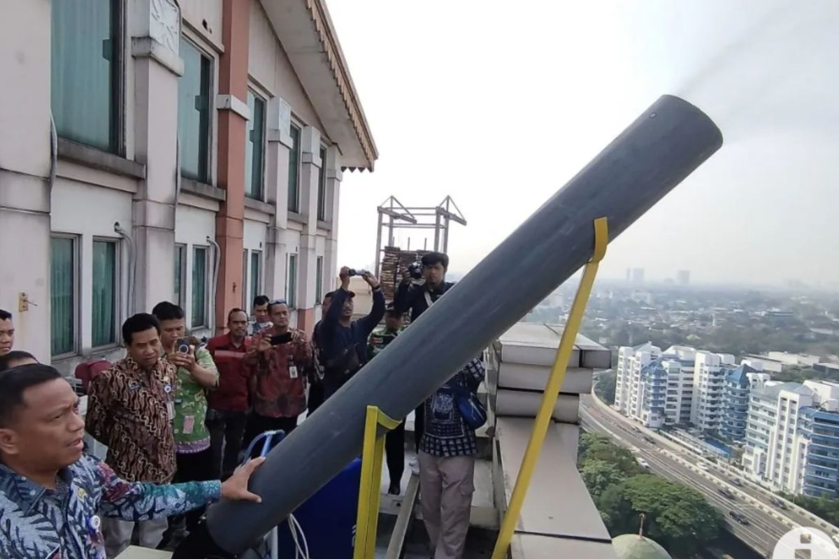 Sudah 11 gedung swasta di Jakarta pasang "water mist"