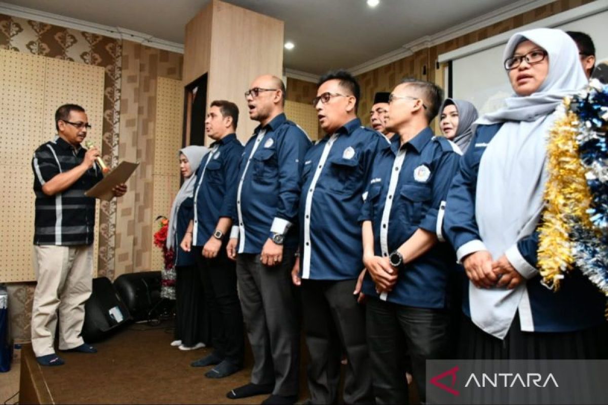 Pengurus Alumni SMA Lam Ujong Dilantik, Zulfikar Sebagai Ketua IKASLU