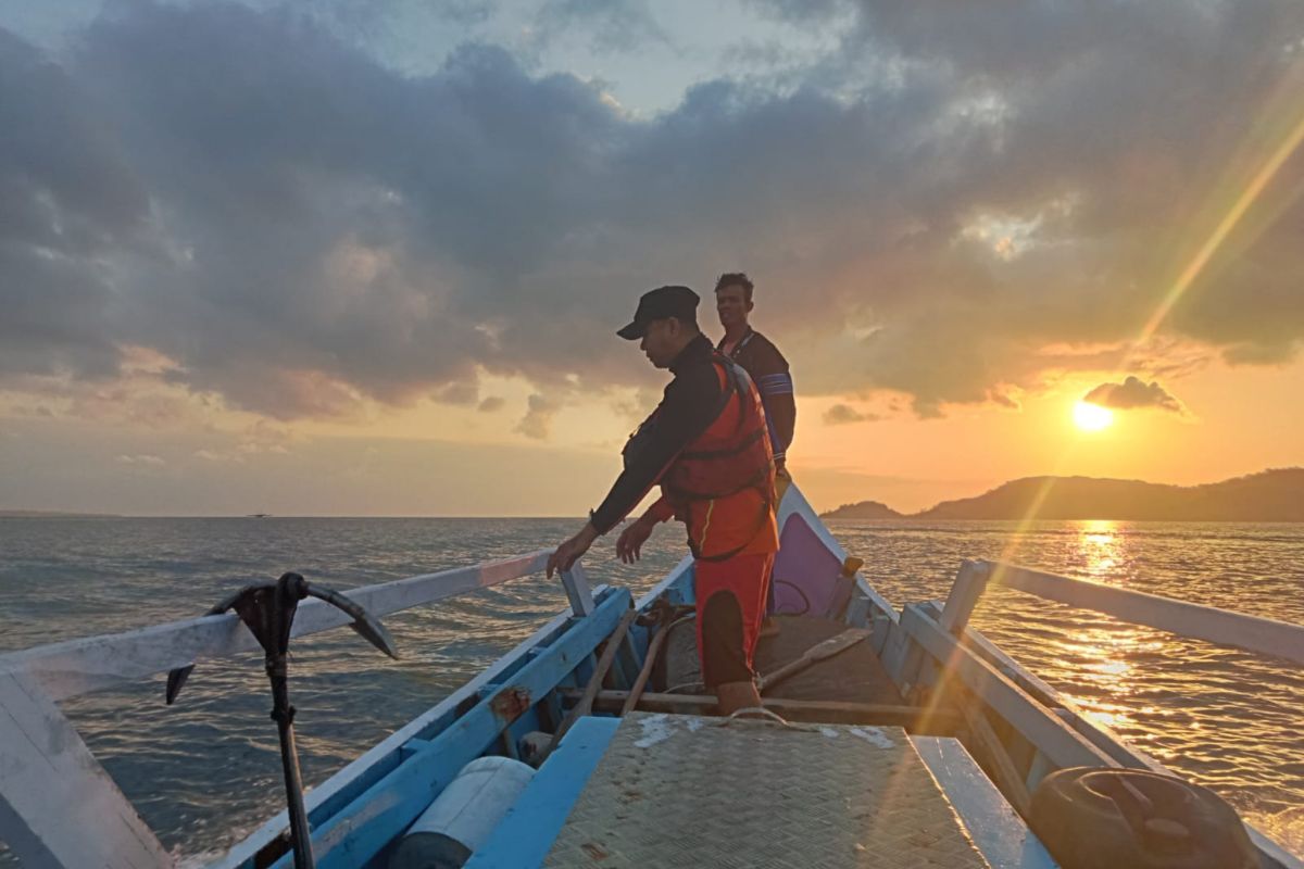 Tim SAR Mataram menghentikan pencarian nelayan asal Bima yang tenggelam