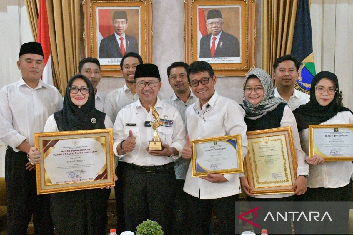 Pemkab Cianjur dapat tiga penghargaan terkait pembinaan Desa Sadar Hukum