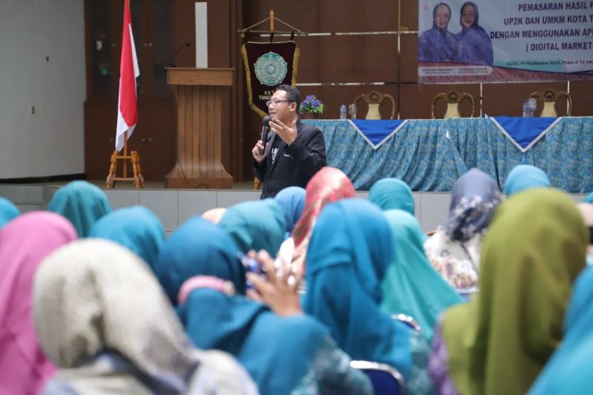 UMKM Tangerang diberi pelatihan pemasaran produk lewat medsos