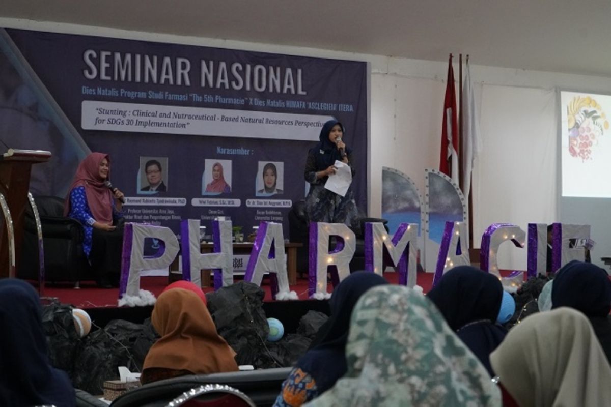 Seminar Nasional Prodi Farmasi Itera kupas permasalahan stunting di Indonesia