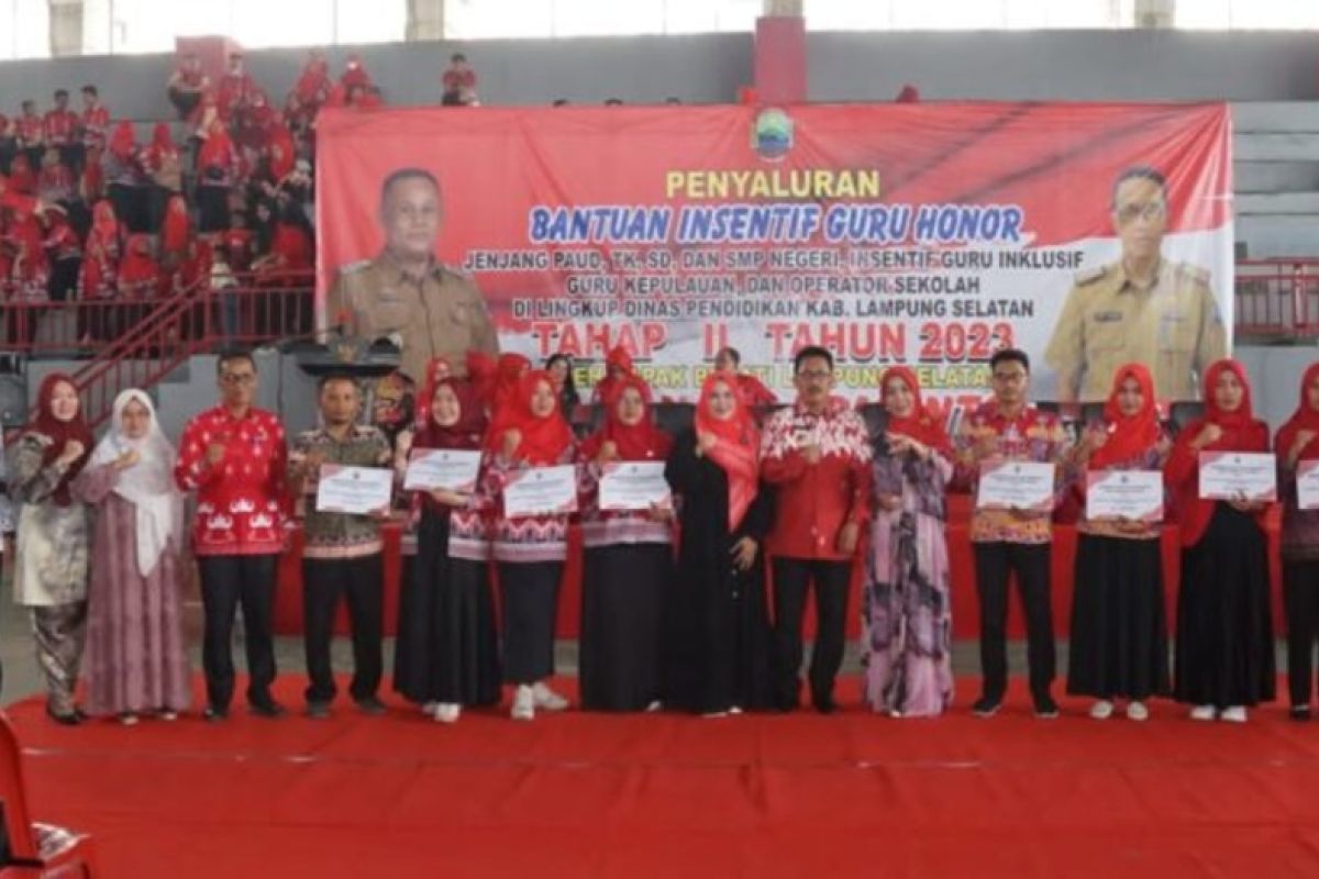 4.986 guru di Kabupaten Lampung Selatan terima insentif tahap II Tahun 2023
