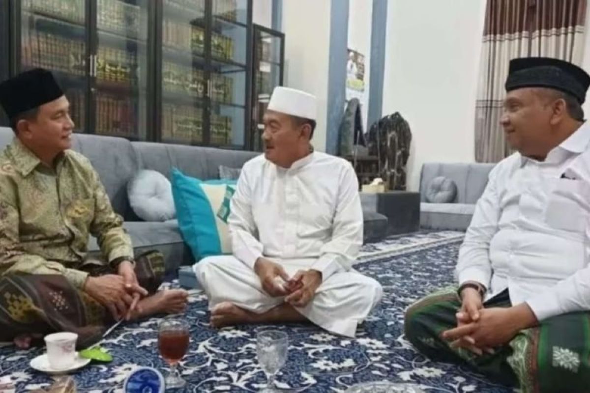 Sowan ke Ponpes Langitan, Yusril Ihza Mahendra perkuat silaturahim