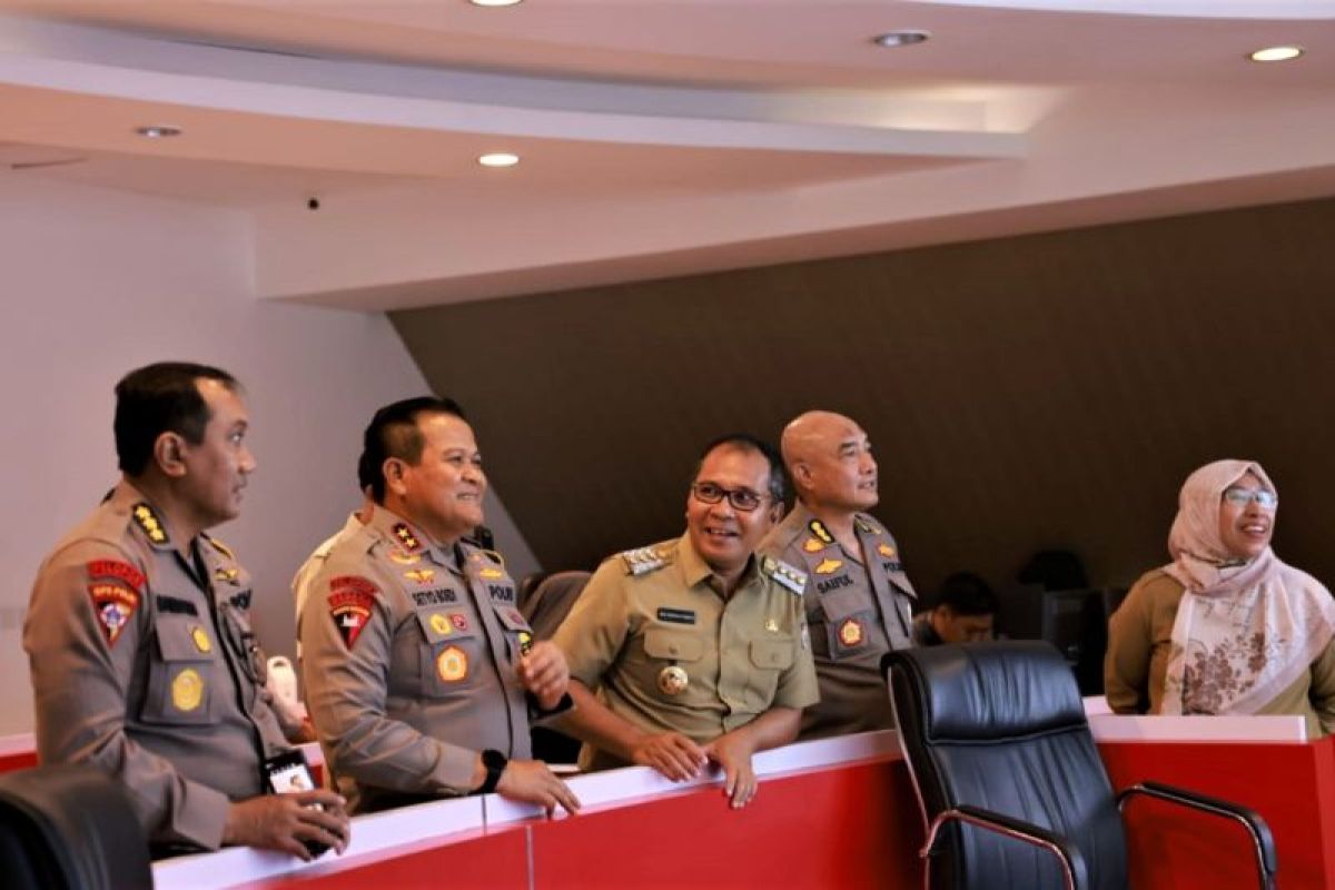 Kapolda Sulsel mengapresiasi Pemkot Makassar pasang ribuan CCTV