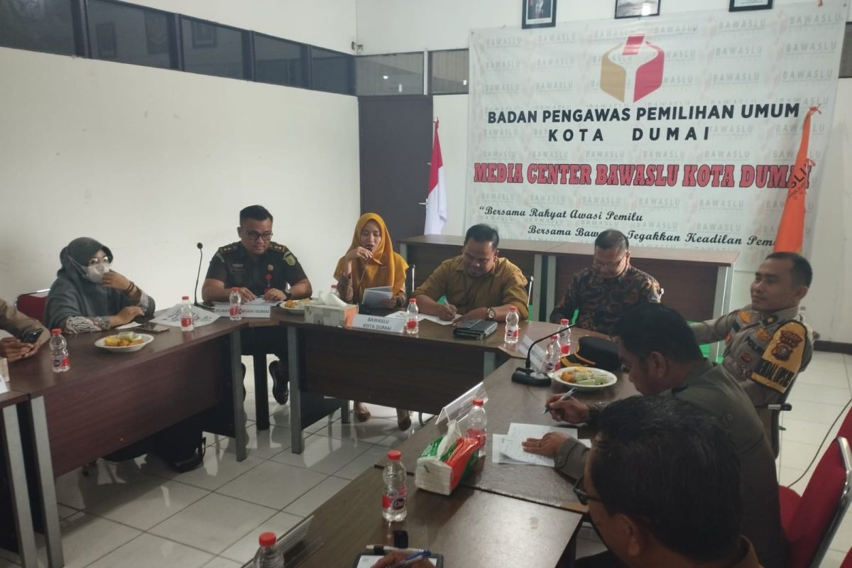 Bawaslu Dumai belum bisa proses dugaan politik uang