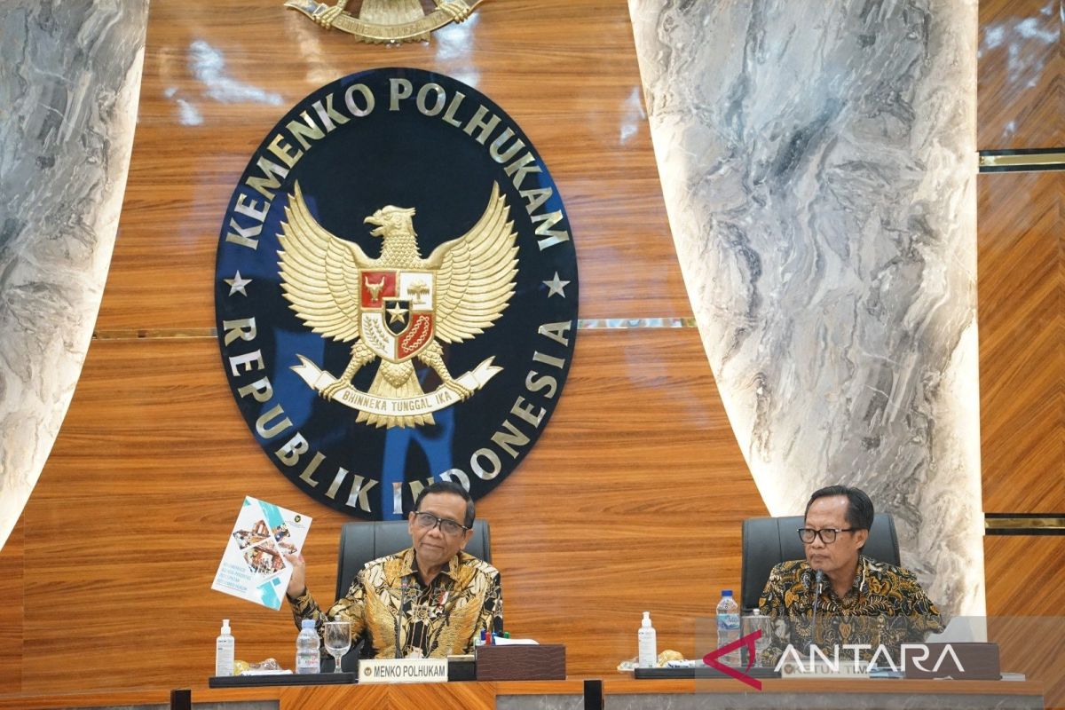 Tim Percepatan Reformasi Hukum sampaikan 150 rekomendasi ke Presiden Jokowi