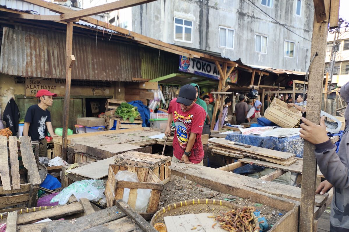 Pemkot Bandarlampung siapkan 300 lapak bagi PKL di Pasar SMEP